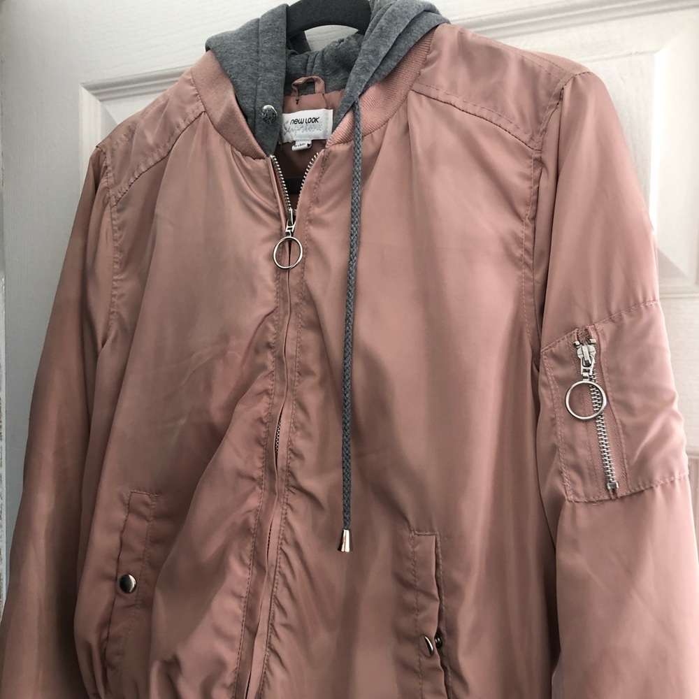 Jacket with hoodie❌